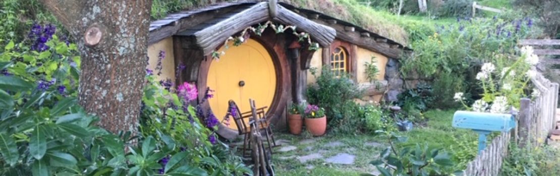 Hobbiton Set Tour: Then and Now