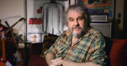 Peter Jackson introduces the first footage from “The Beatles: Get Back” documentary!